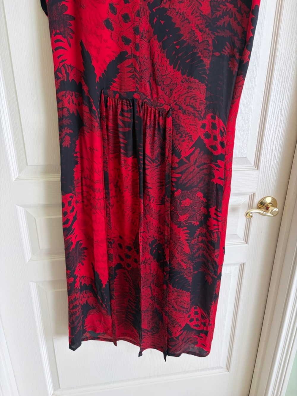 Raquel Allegra Red and Black Printed Midi Dress - Picture 3 of 8